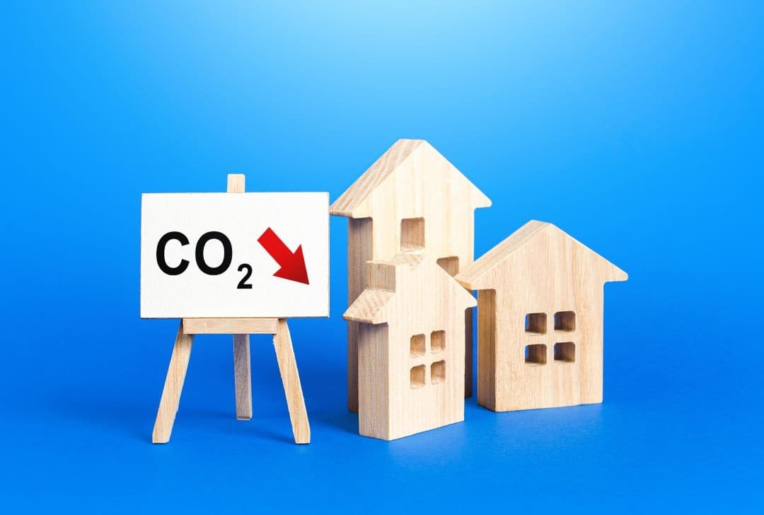 reducing uk co2 emmisions
